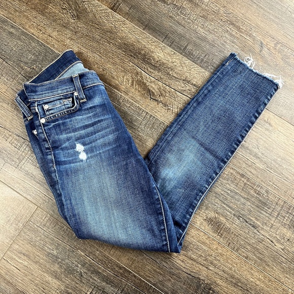 7 For All Mankind Distressed Jeans Pants Denim ((size 25)) - Picture 4 of 8